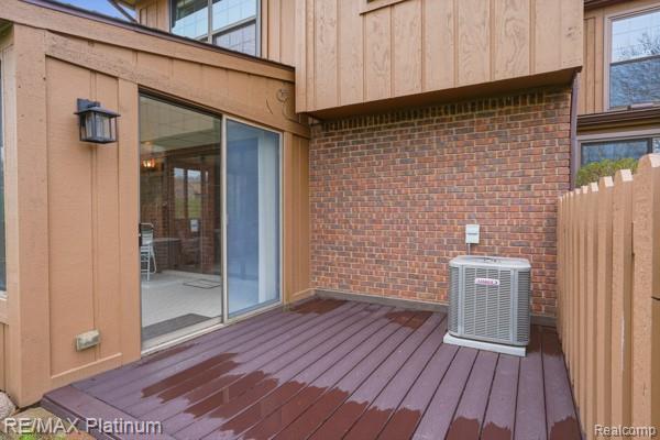 11832 Lexington Drive, 4, South Lyon, MI 48178 — Photo 34