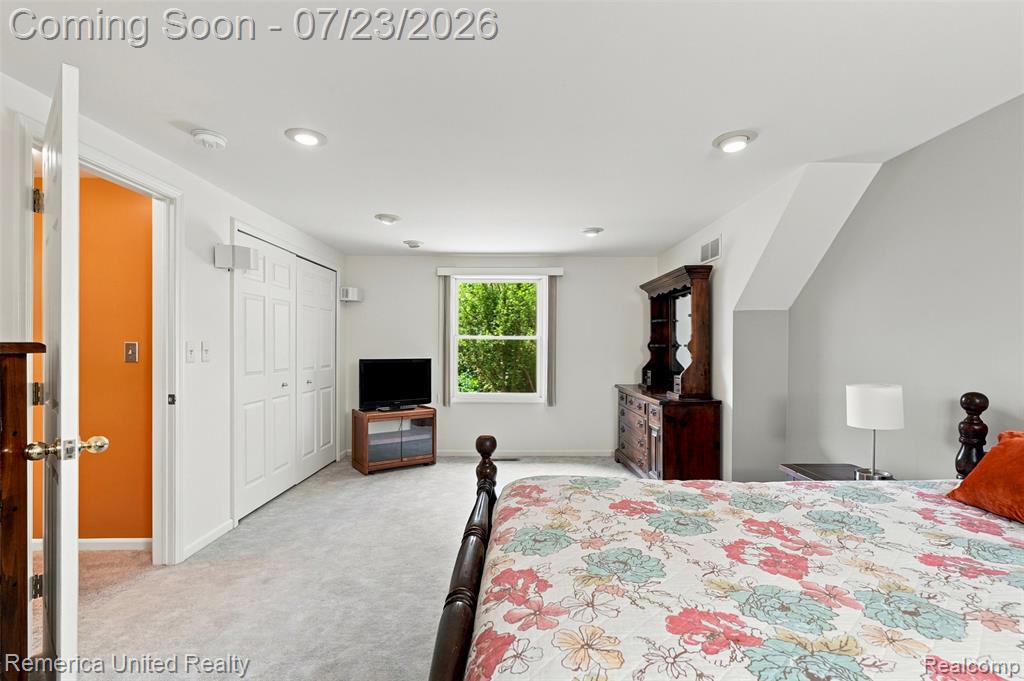 11922 Cody Creek Court, South Lyon, MI 48178 — Photo 37