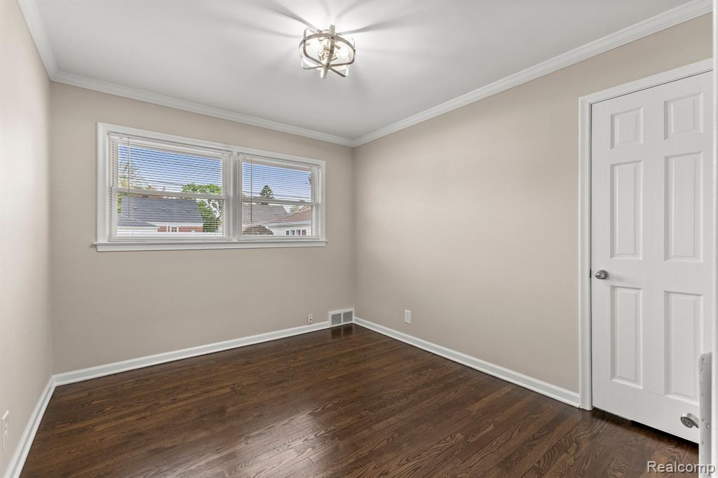 9280 REECK Road, Allen Park, MI 48101 — Photo 21