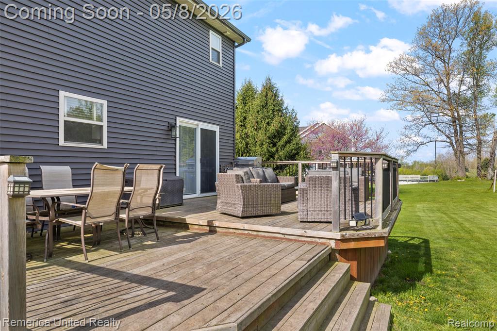 2558 Clivedon Road, Howell, MI 48843 — Photo 18
