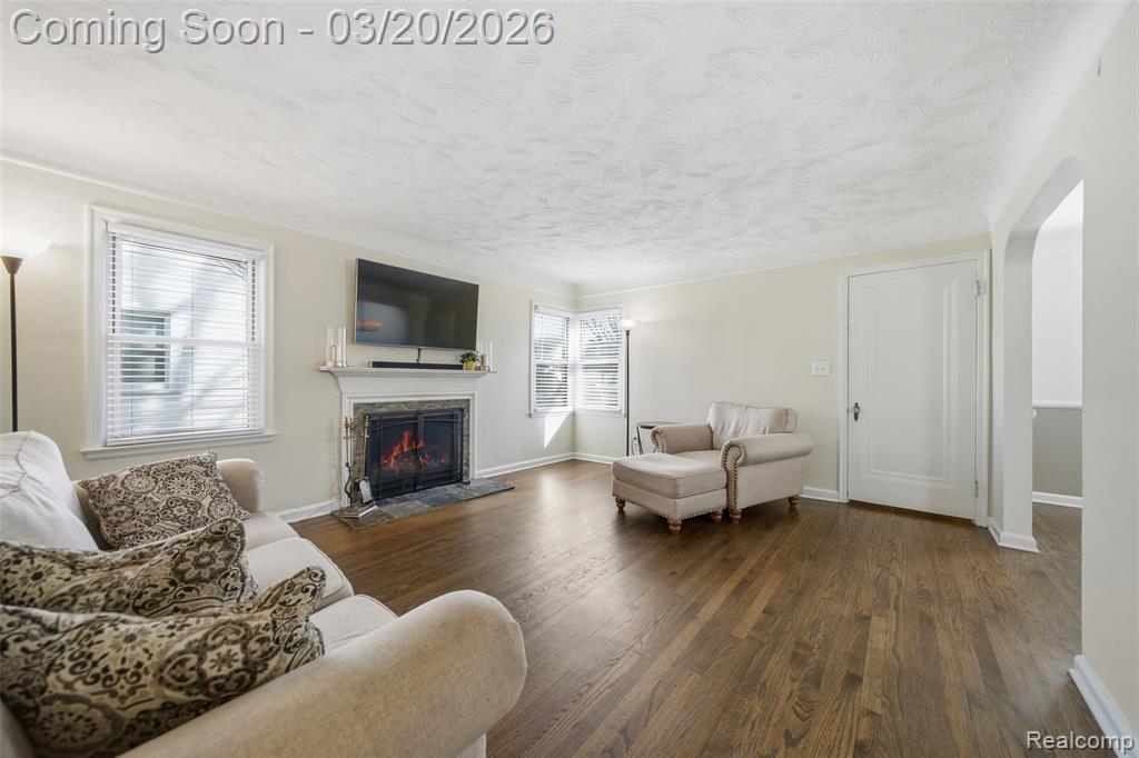 405 N Altadena Avenue, Royal Oak, MI 48067 — Photo 6