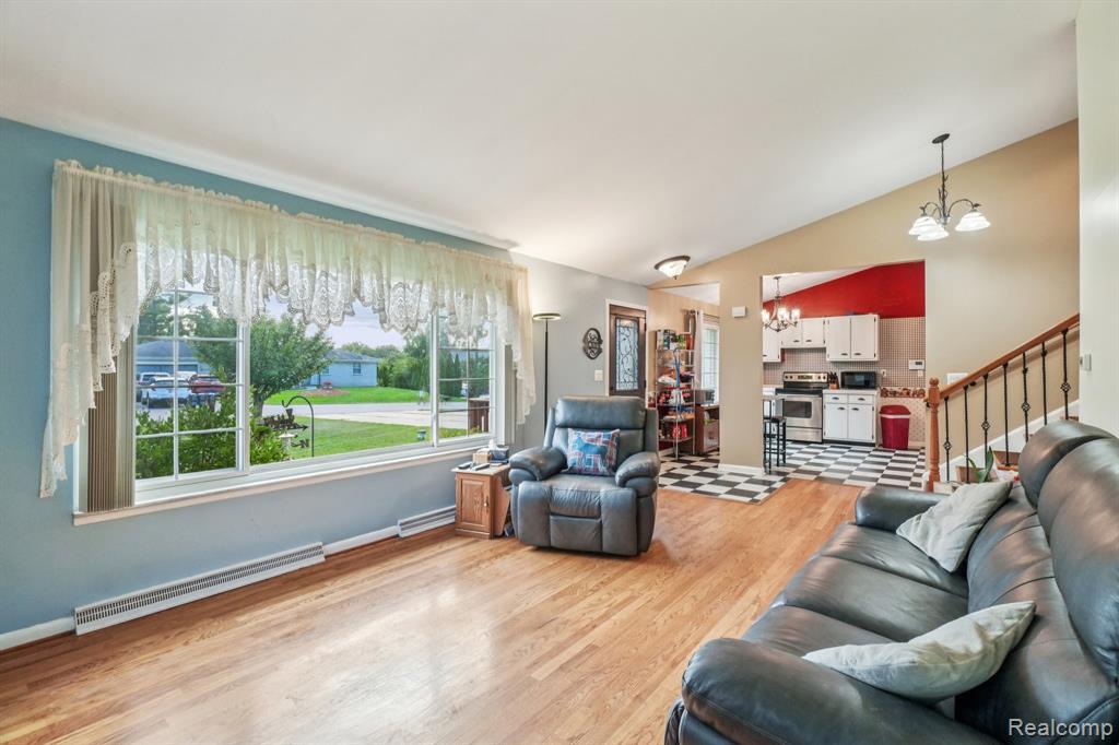 40 Endicott Drive, Howell, MI 48843 — Photo 12