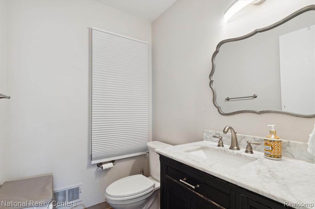 6232 SEMINOLE Drive, Troy, MI 48085 — Photo 7