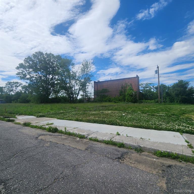 14253 FORDHAM Street, Detroit, MI 48205 — Photo 5
