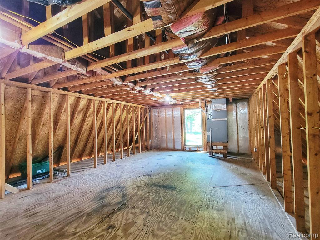 712 Wolverine Drive, Wolverine Lake, MI 48390 — Photo 47