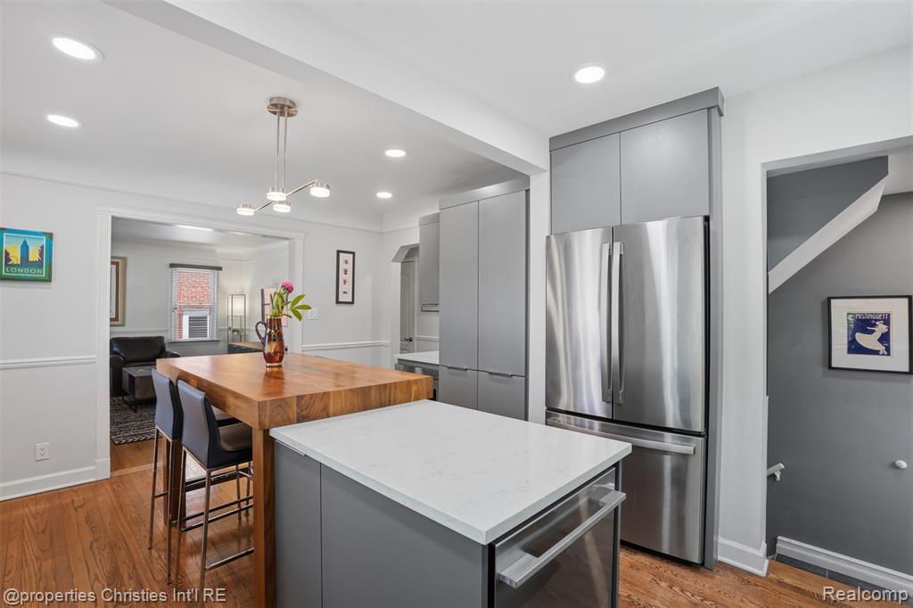 4602 Groveland Avenue, Royal Oak, MI 48073 — Photo 13