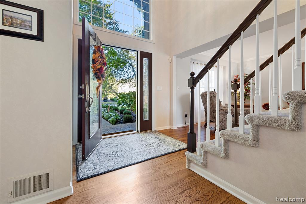 6894 Kings Mill Drive, Canton, MI 48187 — Photo 5