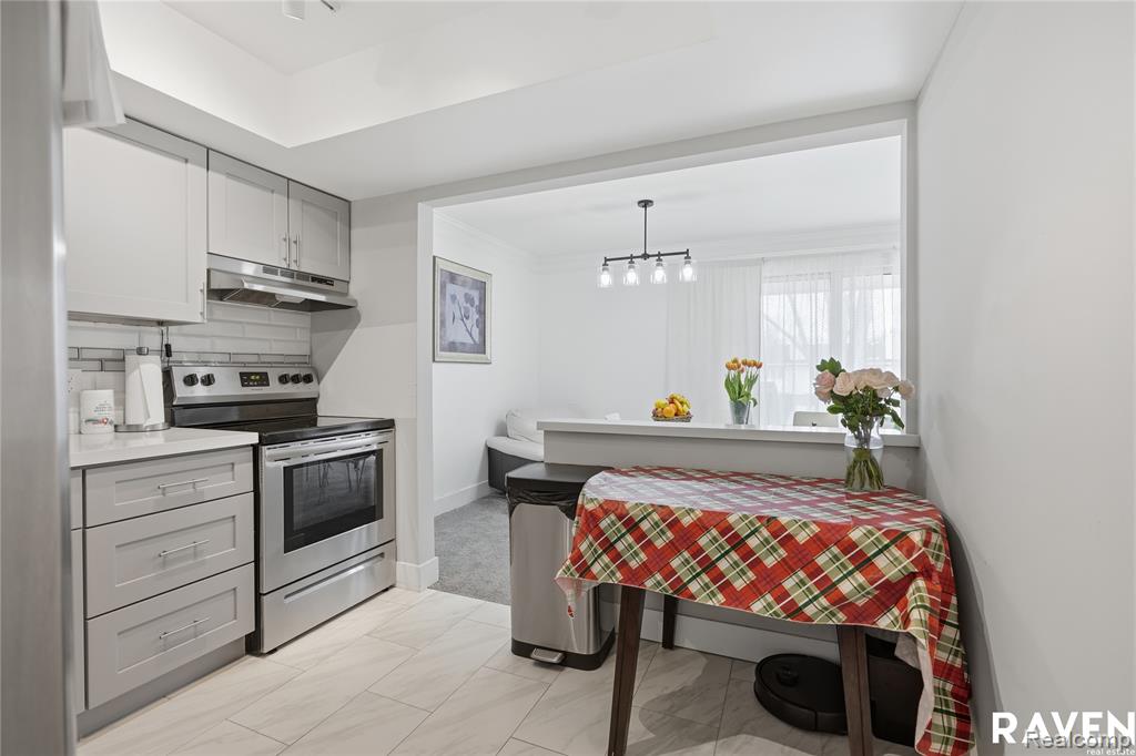 42450 Sheldon Place, 212, Clinton Twp, MI 48038 — Photo 14