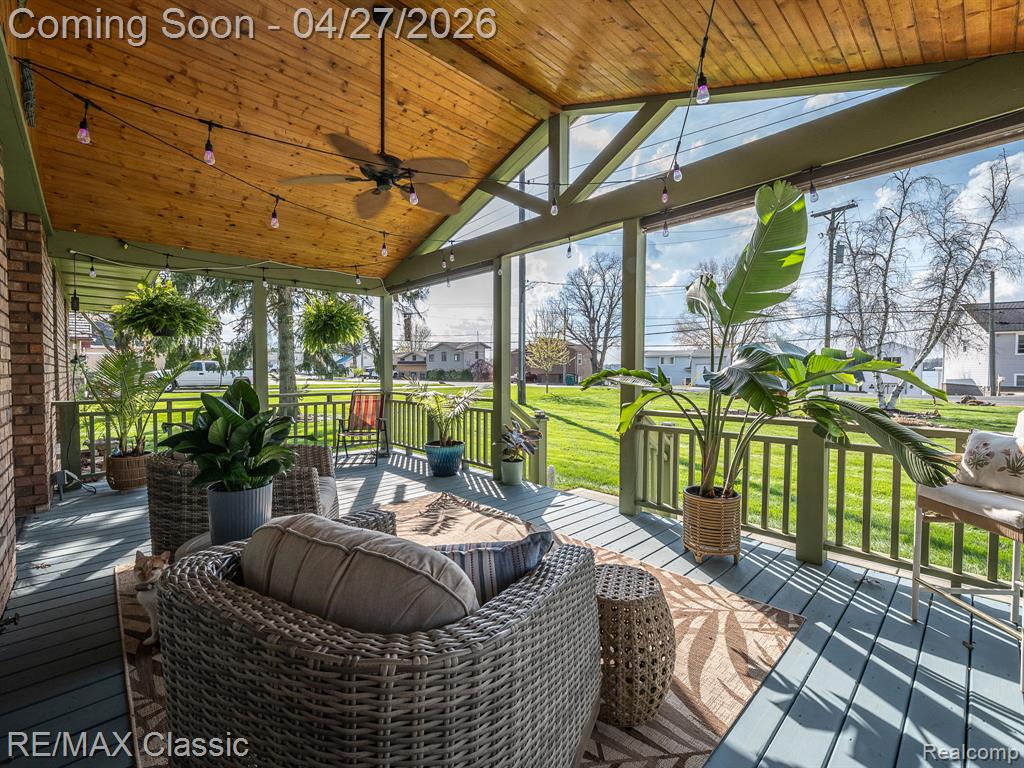 428 E Shore Drive, Whitmore Lake, MI 48189 — Photo 59