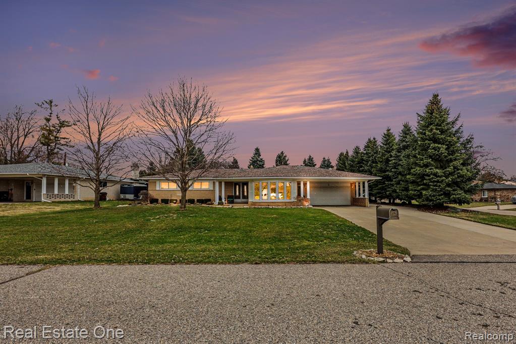 2905 NE Tributary Drive, Rockford, MI, 49341
