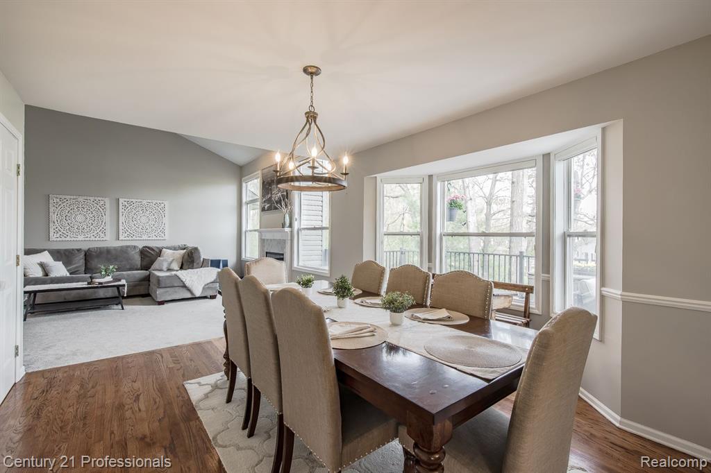 4482 RED OAK Boulevard, Waterford, MI 48329 — Photo 12