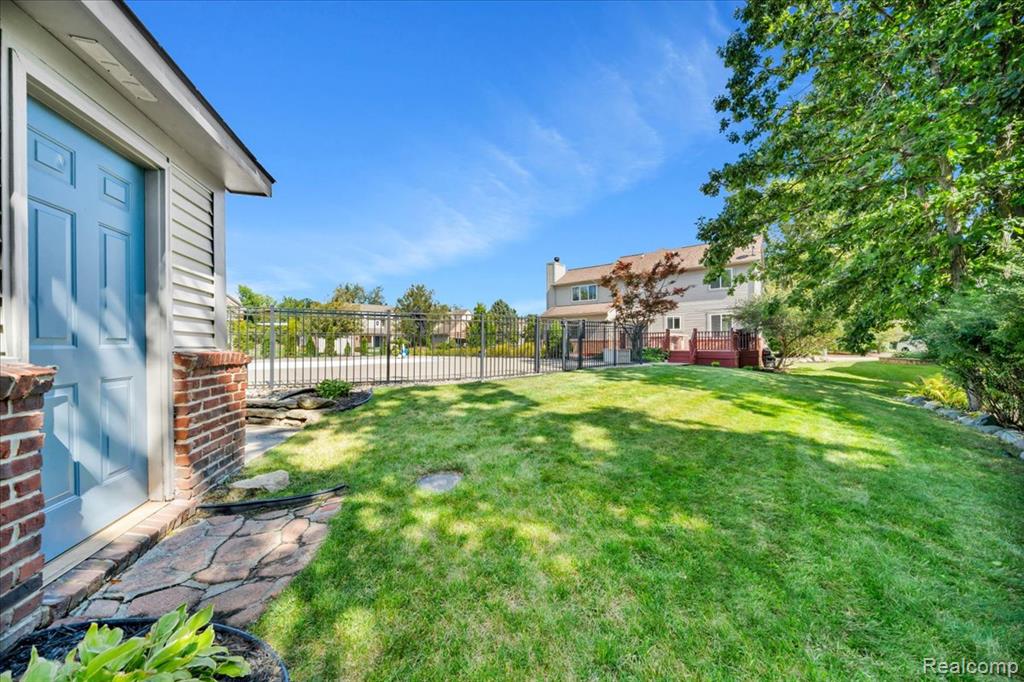 5365 Seminole Court, Commerce Twp, MI 48382 — Photo 51