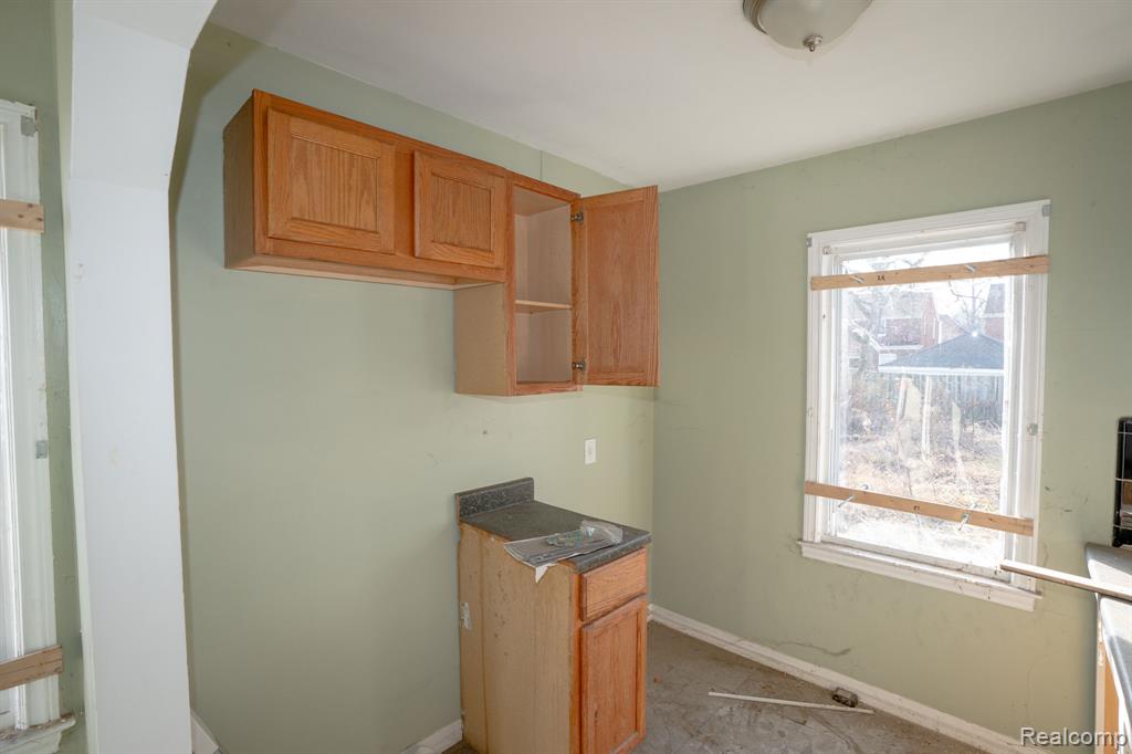 5045 Cadieux Road, Detroit, MI 48224 — Photo 15