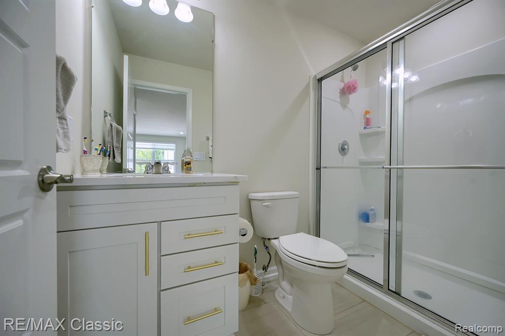 2785 Trillium Hills Drive, Commerce Twp, MI 48382 — Photo 32