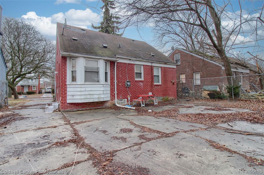 12897 Riad Street, Detroit, MI 48224 — Photo 22