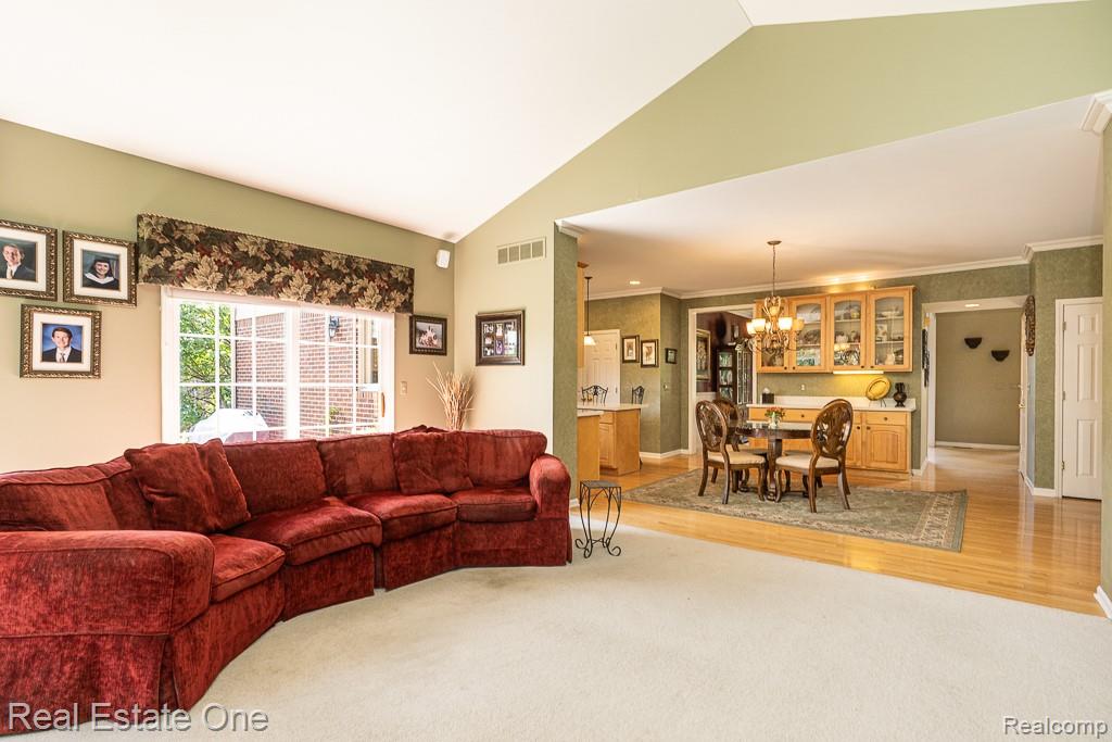 4595 Dunbar Court, Rochester, MI 48306 — Photo 14