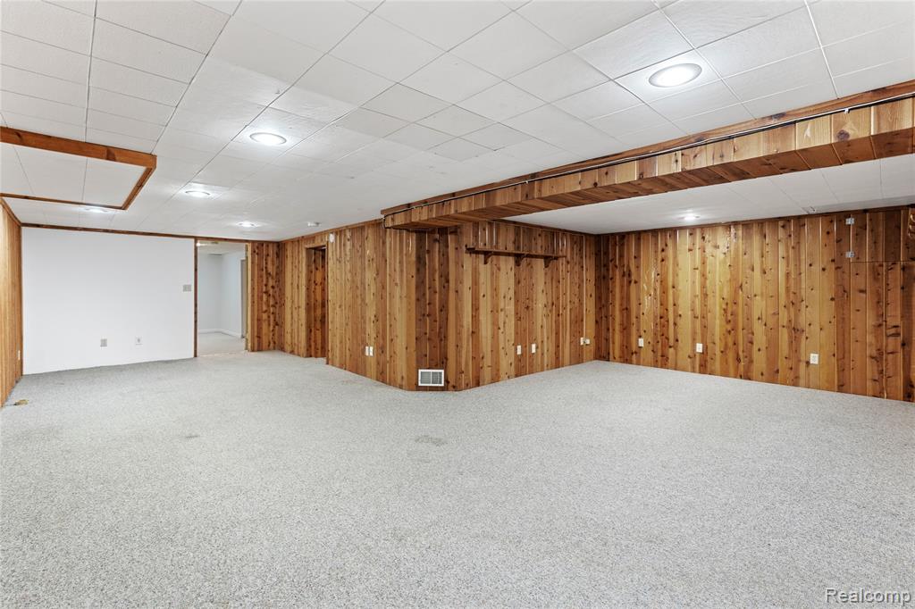 6411 Brookview Drive, Grand Blanc, MI 48439 — Photo 33