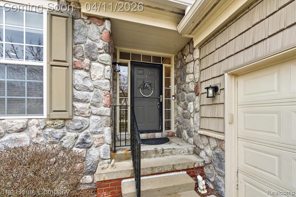 626 Rachel Lane, Milford, MI 48381 — Photo 5