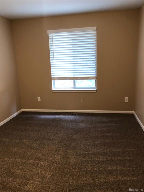 4031 HEATHERWOOD, Warren, MI 48092 — Photo 9