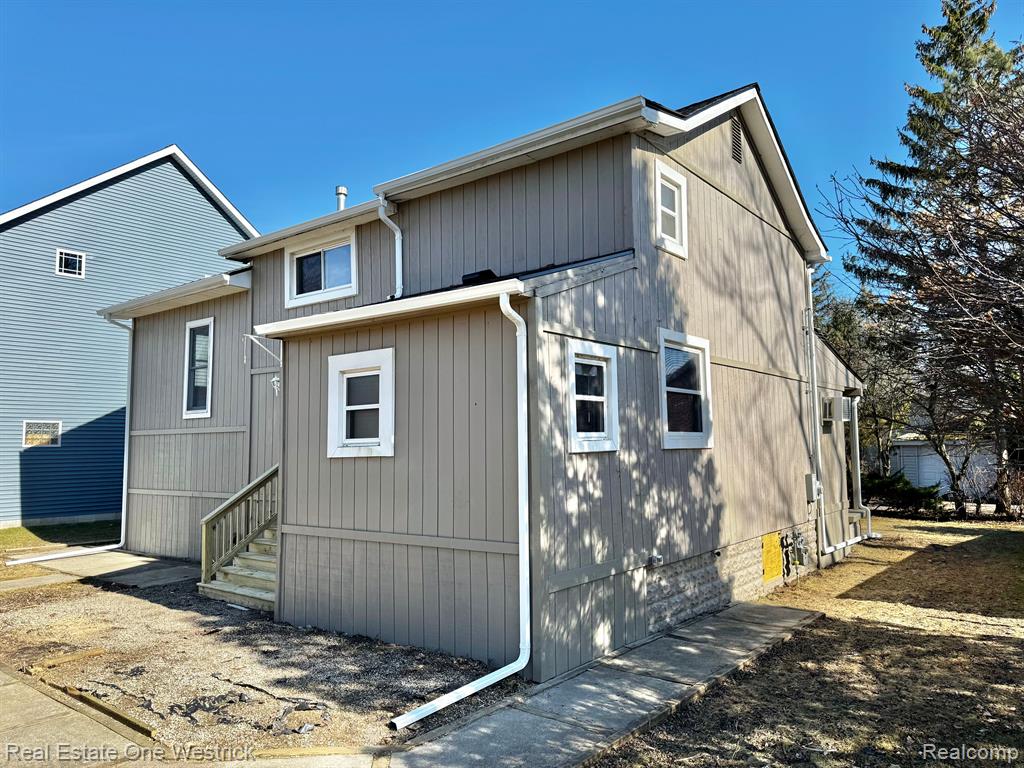 432 Edgewater Drive, Algonac, MI 48001 — Photo 5