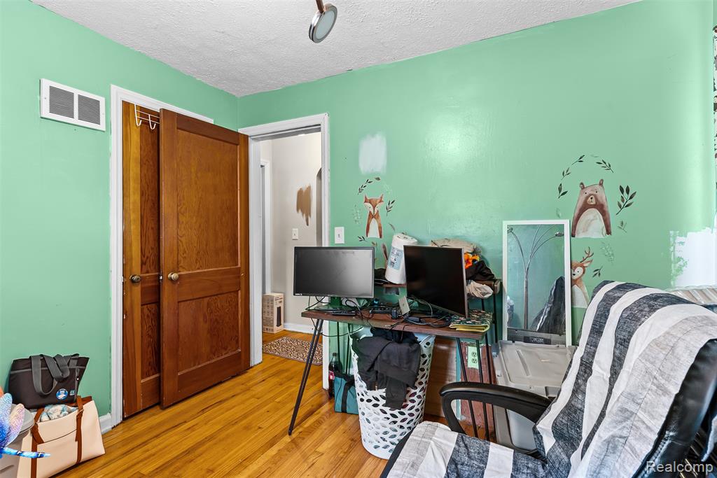 821 Ryan Street, Owosso, MI 48867 — Photo 16