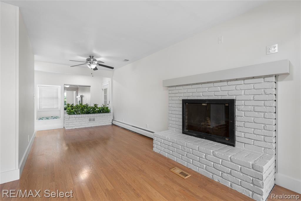 16172 Crest Drive, Linden, MI 48451 — Photo 35