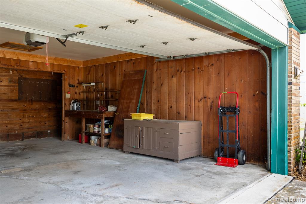 215 White Street, Imlay City, MI 48444 — Photo 25
