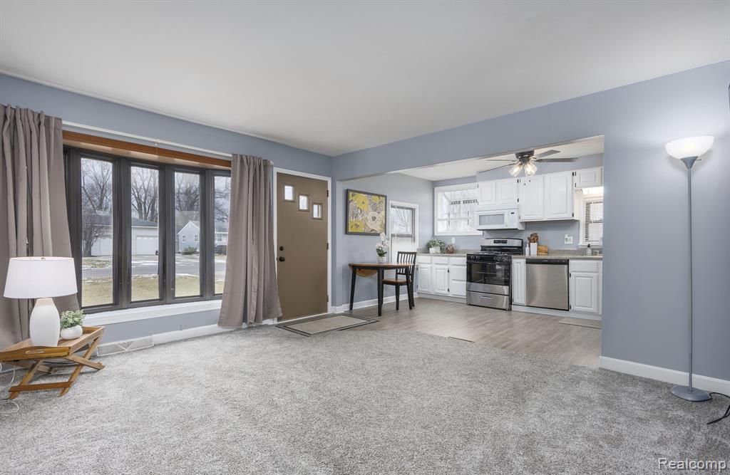 17204 Park Lane, Fraser, MI 48026 — Photo 5