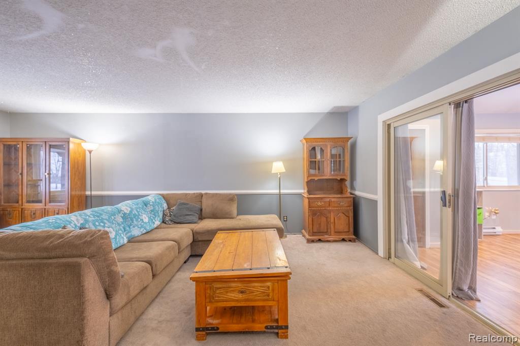 5636 GENESEE Road, Lapeer, MI 48446 — Photo 5