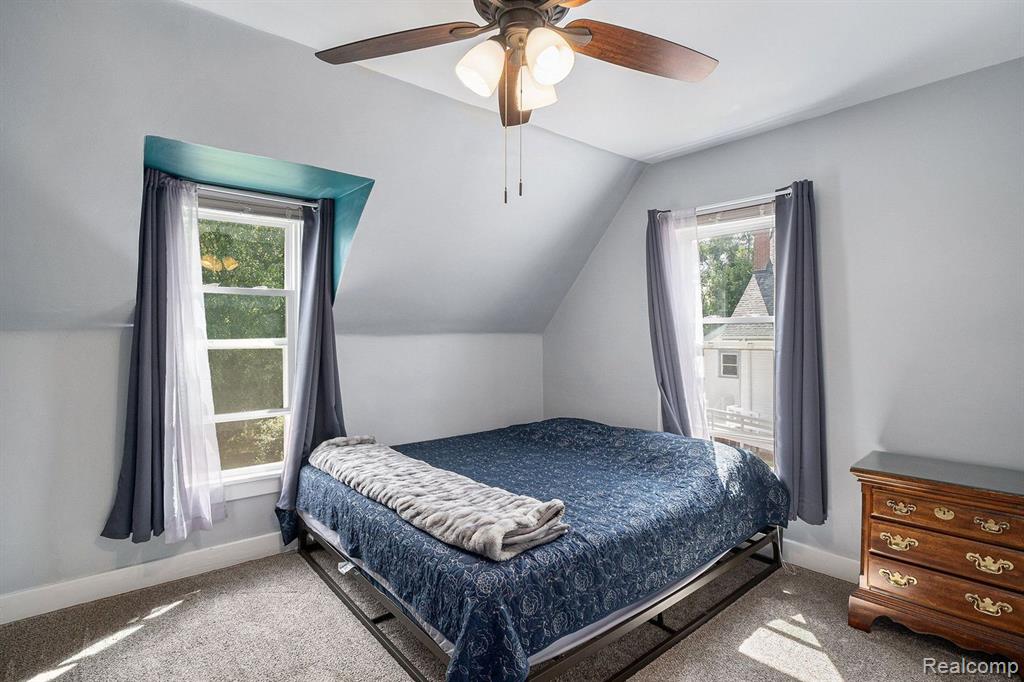110 LAKE Street, Holly, MI 48442 — Photo 10