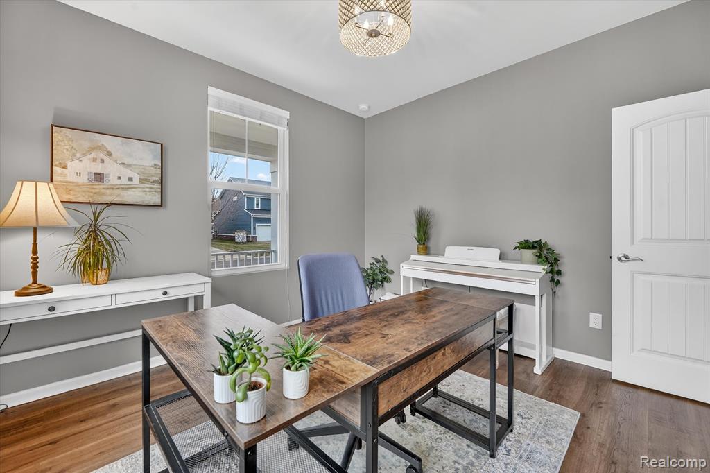 990 Shay Street E, Canton, MI 48188 — Photo 9