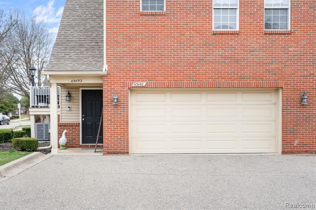 43492 Pendleton Circle, 12, Sterling Heights, MI 48313 — Photo 31