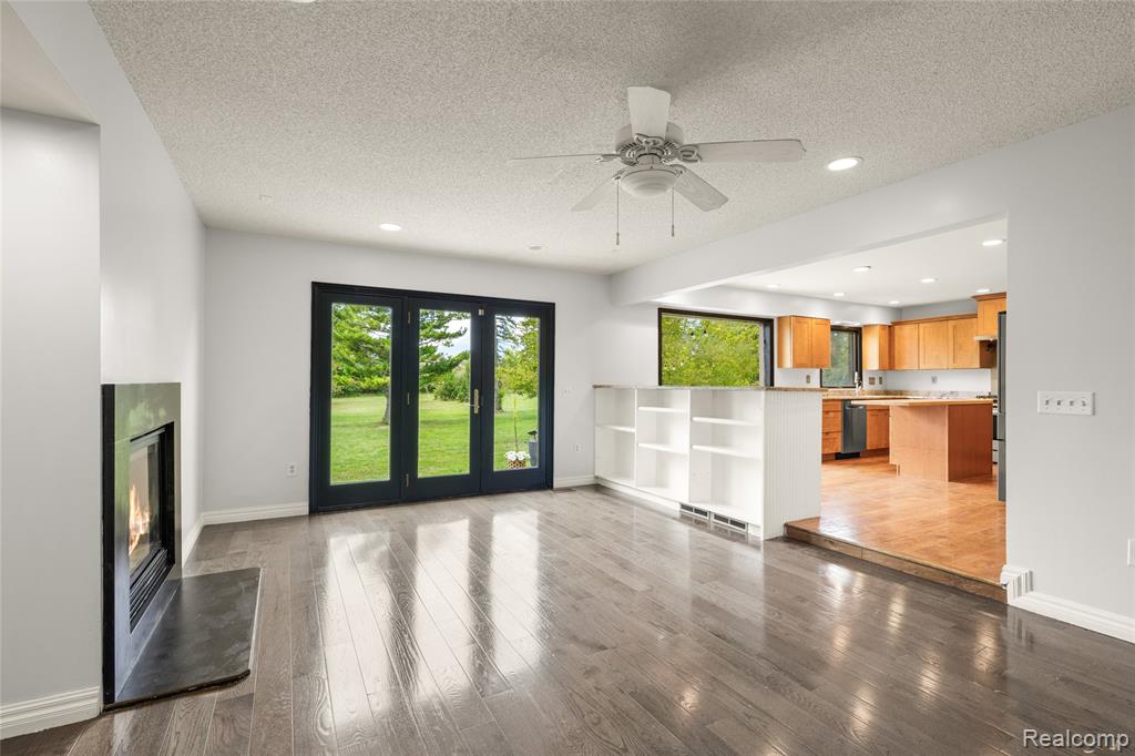 9325 N Ridge Road, Plymouth, MI 48170 — Photo 6