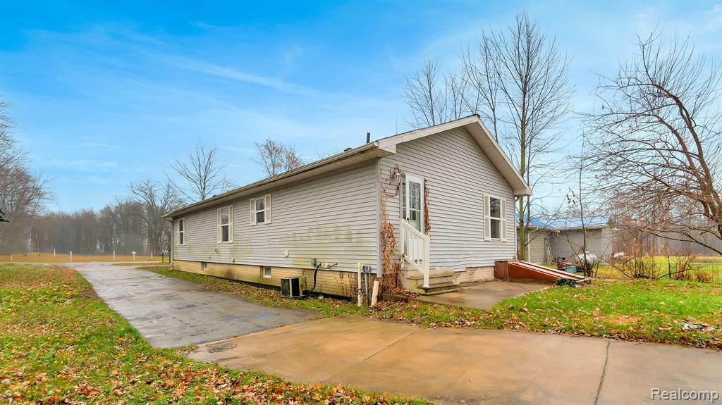 13721 SUMPTER Road, Carleton, MI 48117 — Photo 27