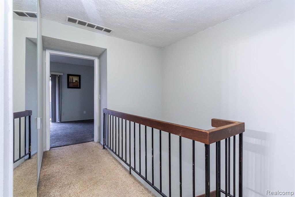 5866 VASSAR, West Bloomfield, MI — Photo 21