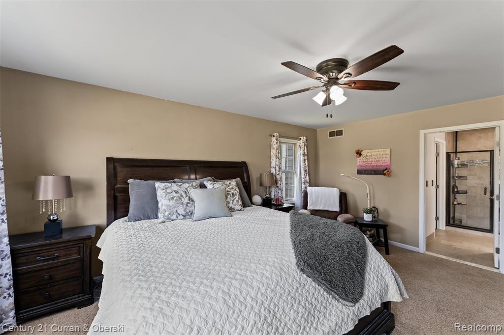 9298 Anacapa Bay Drive, Pinckney, MI 48169 — Photo 24