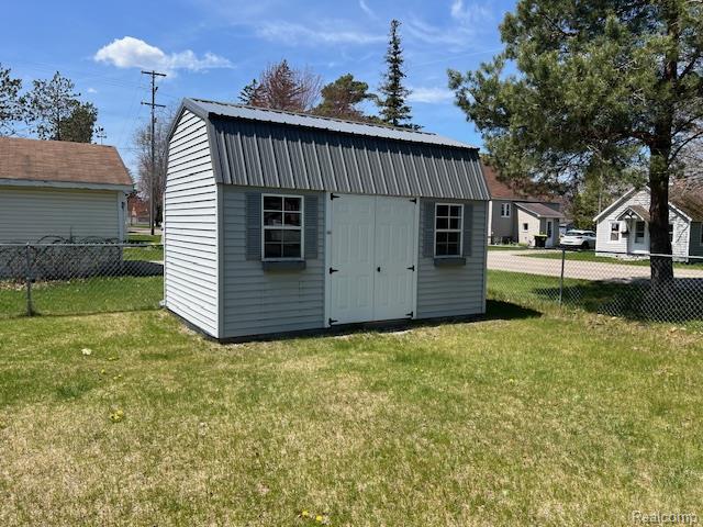 417 Locke Street, East Tawas, MI 48730 — Photo 25