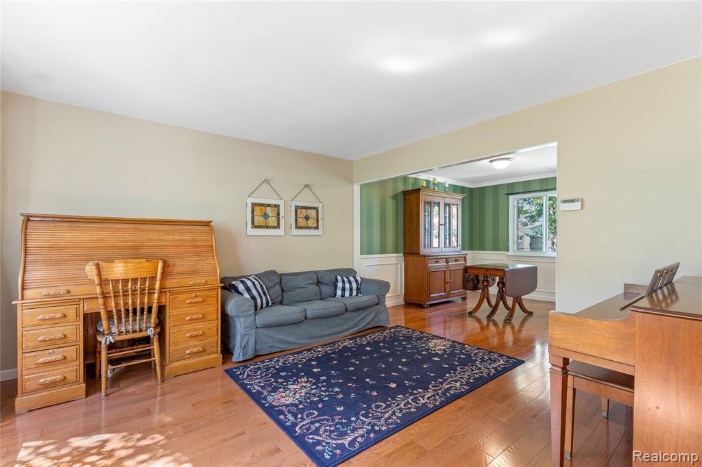 7406 Sussex Drive, Canton, MI 48187 — Photo 3