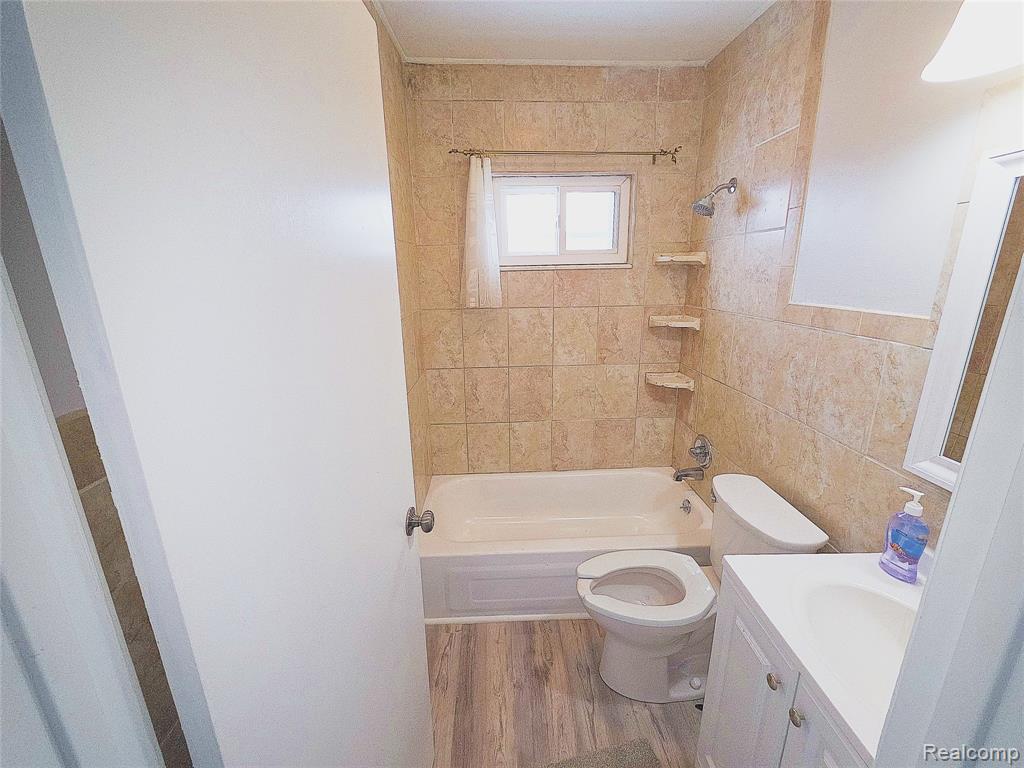 759 E Maxlow Avenue, Hazel Park, MI 48030 — Photo 21