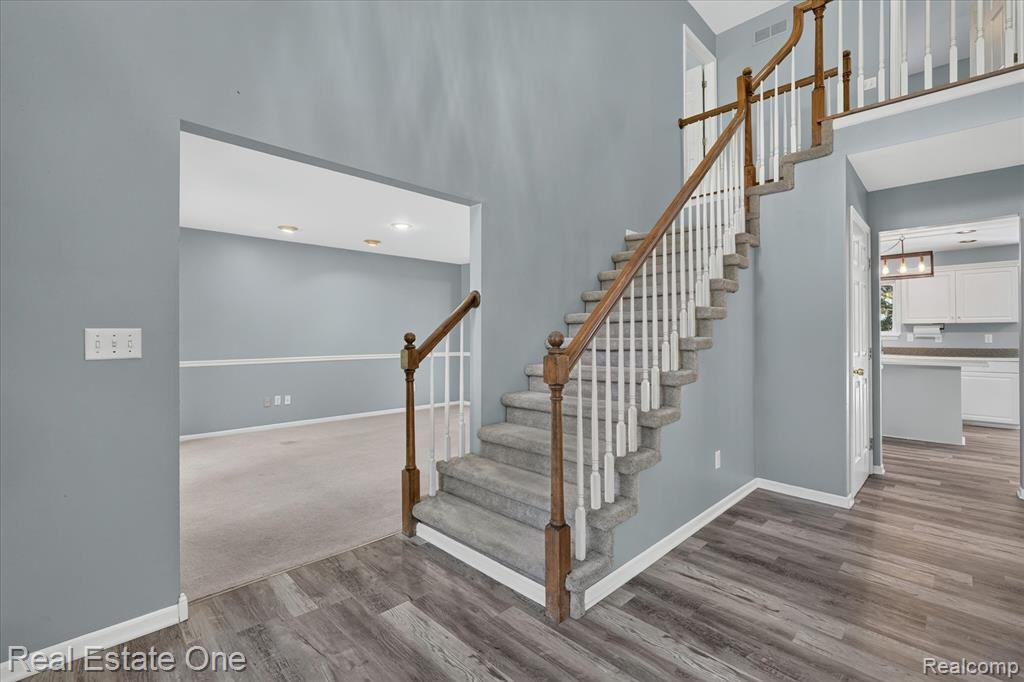 9610 Forest Ridge Drive, Clarkston, MI 48348 — Photo 5