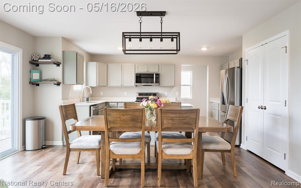 257 Sandhill Court, White Lake, MI — Photo 9