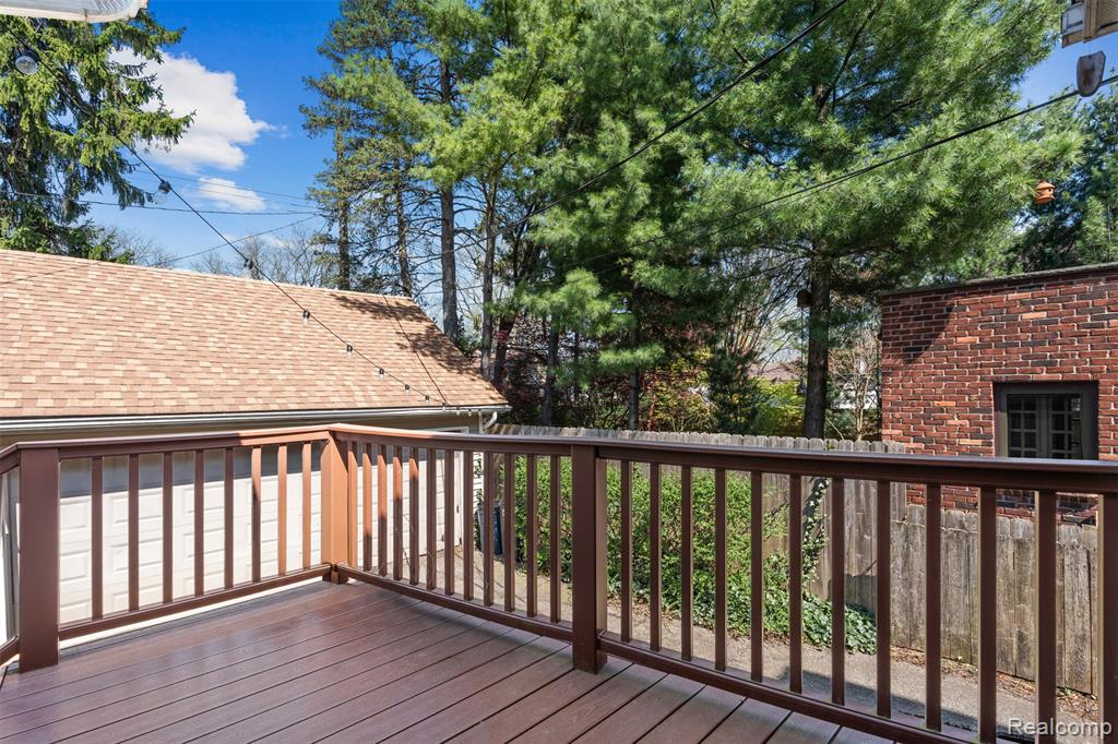 414 Cloverly Road, Grosse Pointe Farms, MI 48236 — Photo 34
