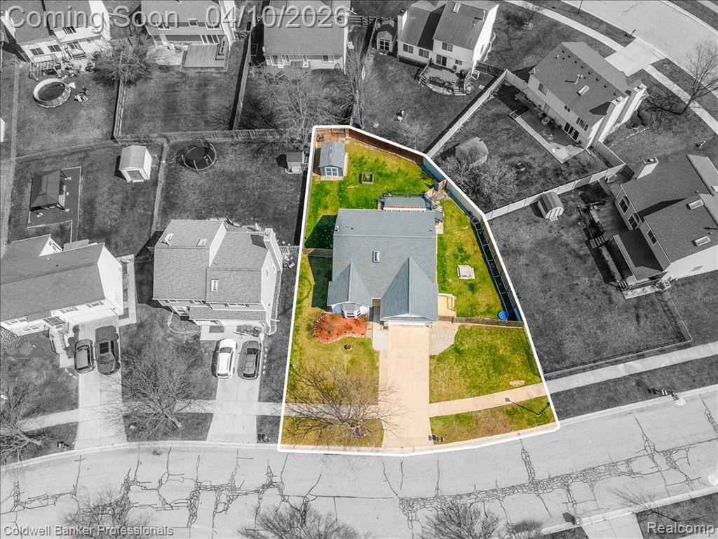 7447 Knollwood Drive, Ypsilanti, MI 48197 — Photo 27