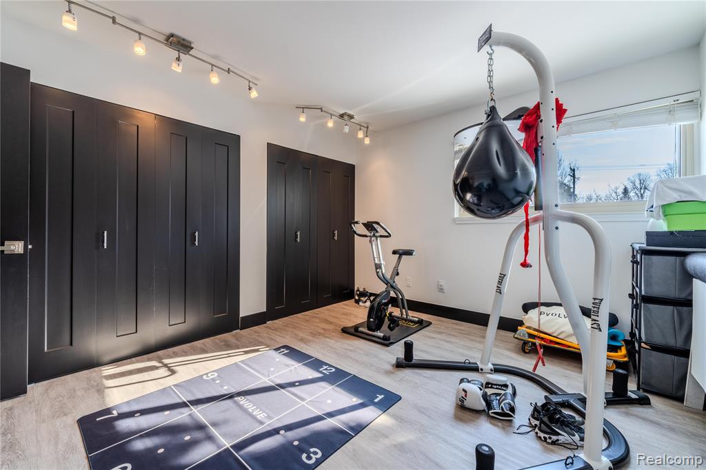 4045 W Maple Road, C101, Bloomfield Hills, MI 48301 — Photo 15
