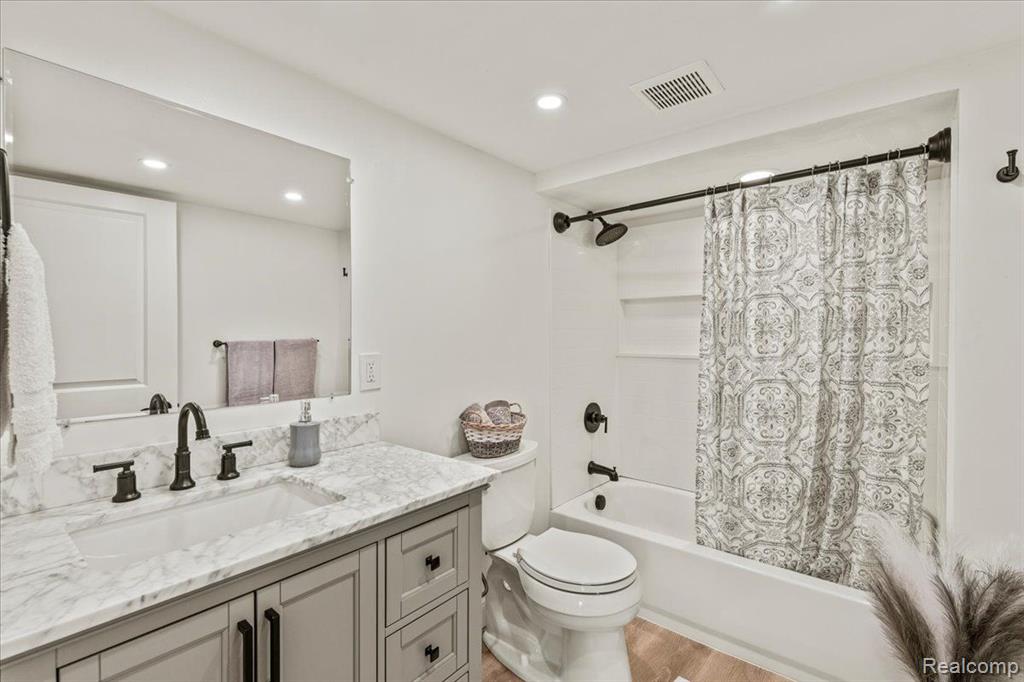 25 PEARL Street, Oxford, MI 48371 — Photo 5