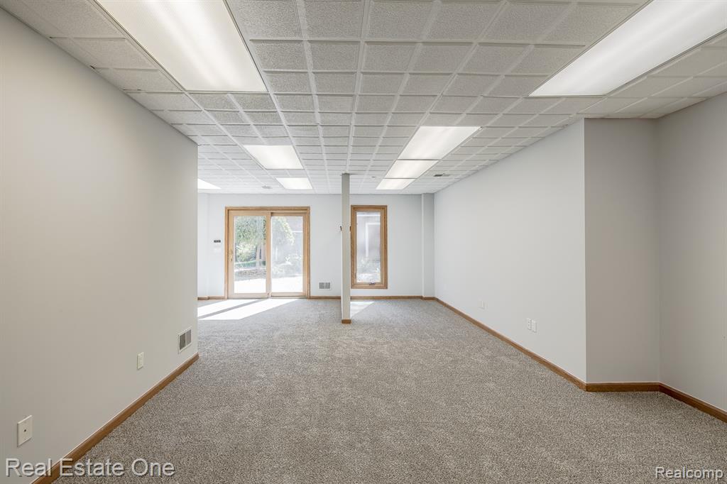 5690 White Lake Road, Clarkston, MI — Photo 49