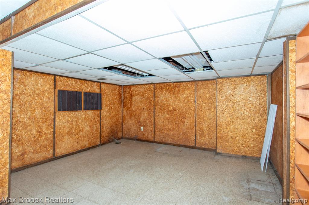 1852 Edgewood Boulevard, Berkley, MI 48072 — Photo 44