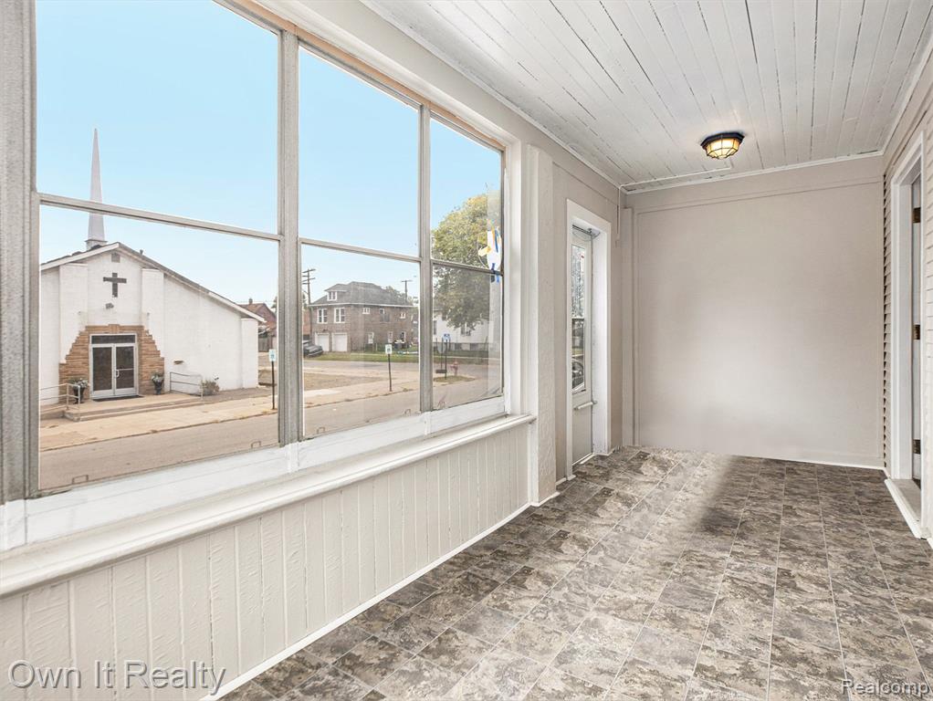 68 E JAMES Street, River Rouge, MI 48218 — Photo 8