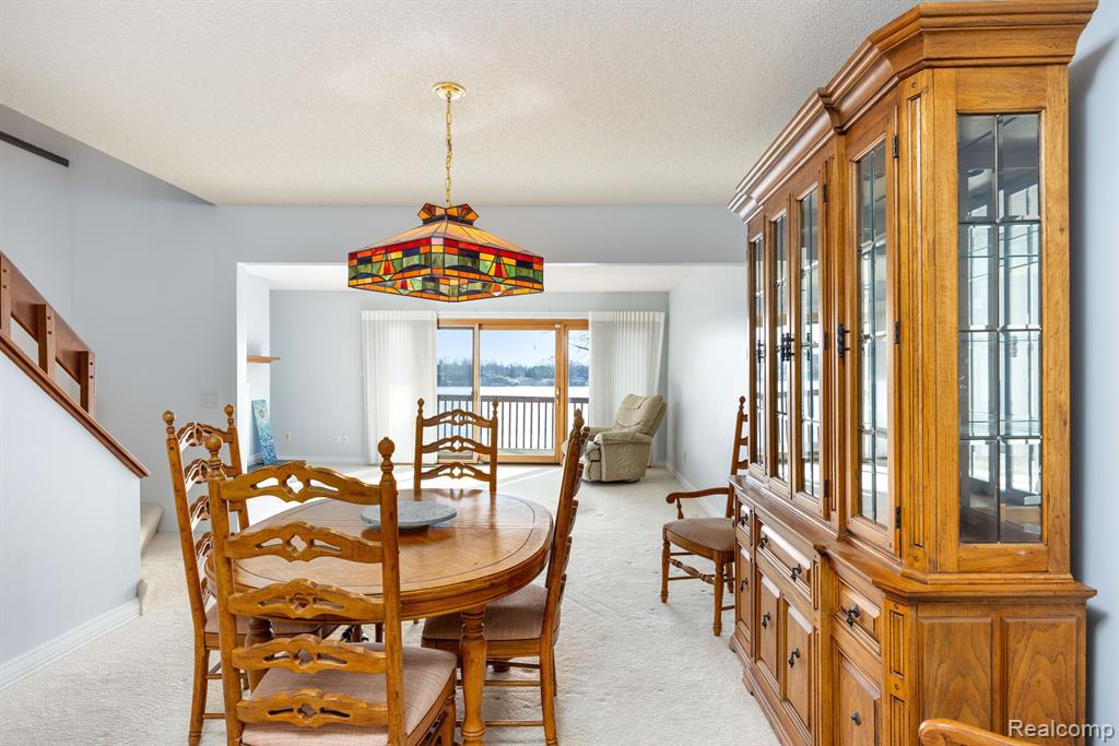 48041 BAYSHORE Drive, Belleville, MI 48111 — Photo 8
