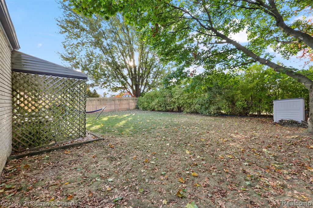 44127 Arlington Road, Canton, MI 48187 — Photo 33